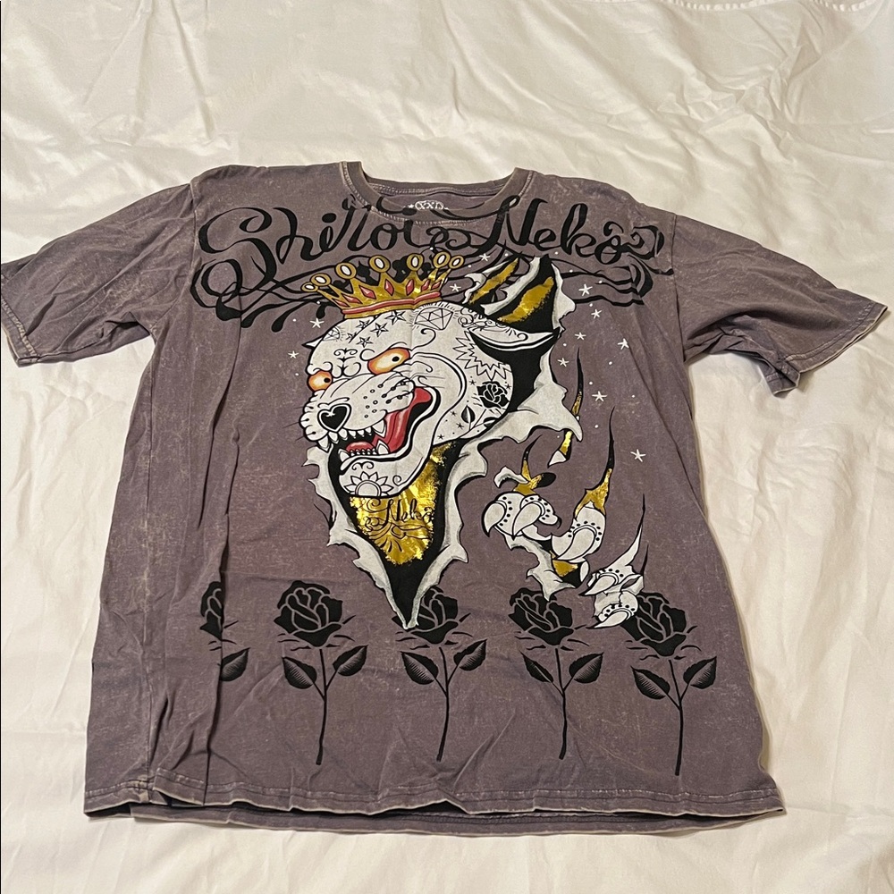 Graphic T-Shirt with Wolf and Rose Design